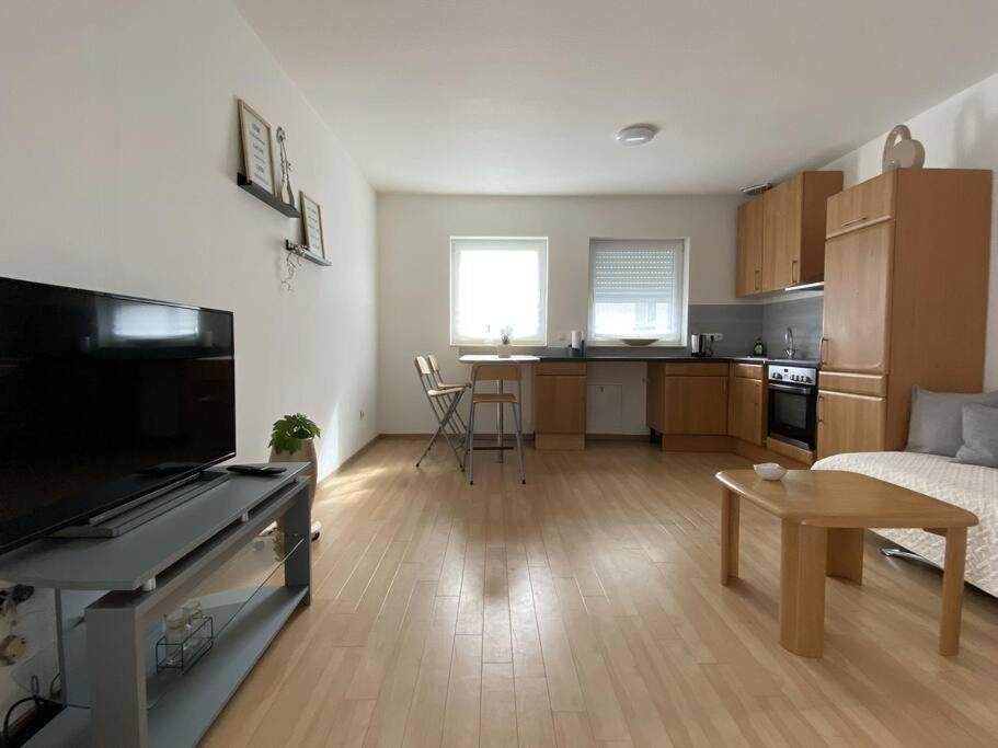 Neu Apartment In Schloss Naehe,Parkplatz, Netflix Зёгель Экстерьер фото